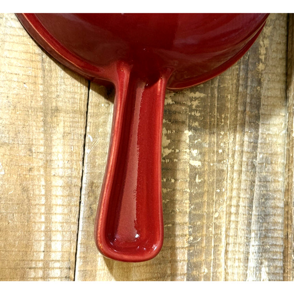 NWT Emile Henry France Rouge Sauce Pot Mixing Bowl with Spout 2902 - Picture 9 of 10